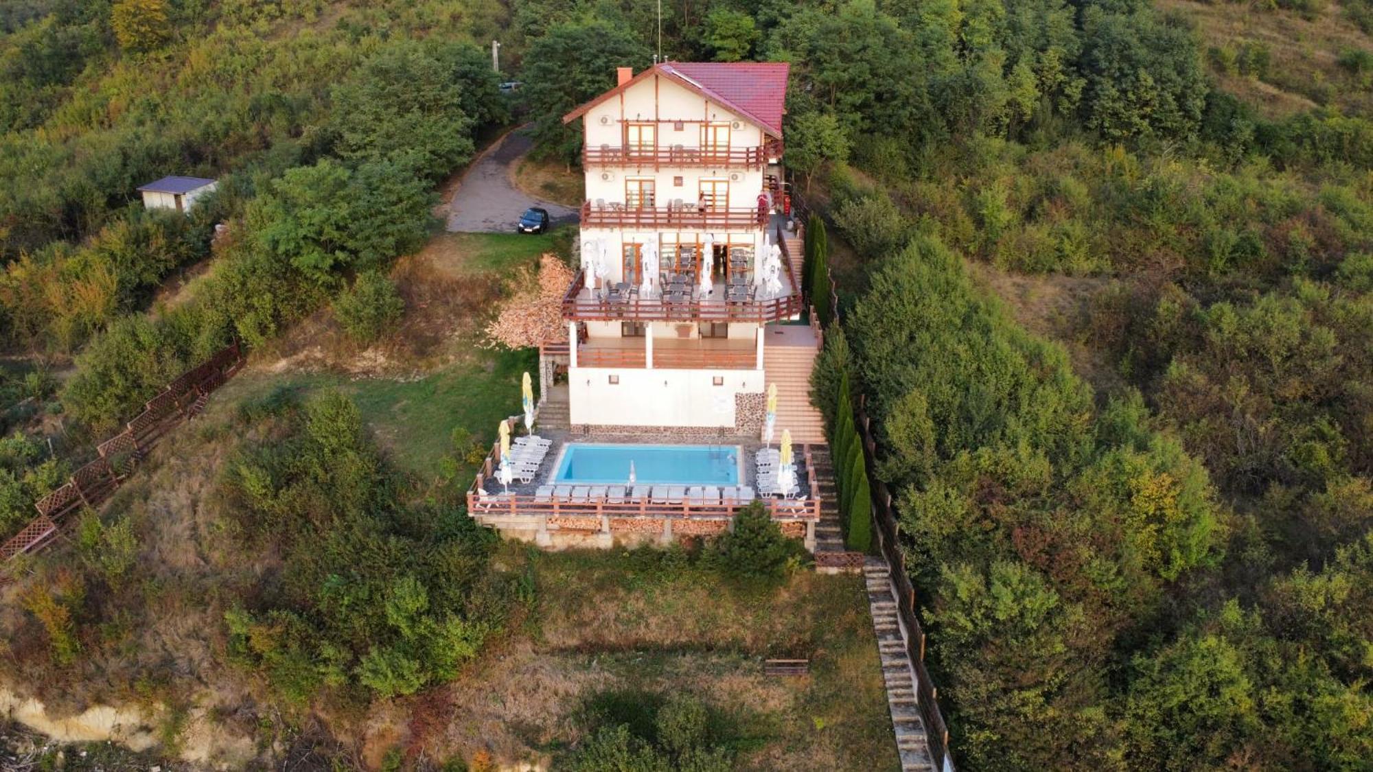 Pensiunea Belvedere チンチシュ エクステリア 写真